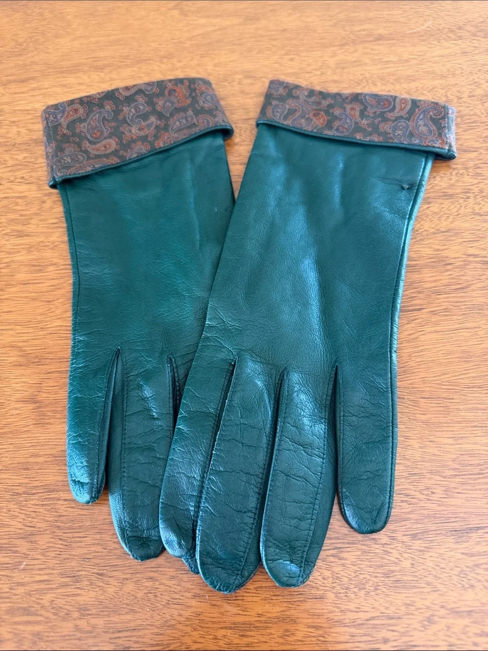 Vintage Leather Gloves from Italy - Green with Paisley Cuff